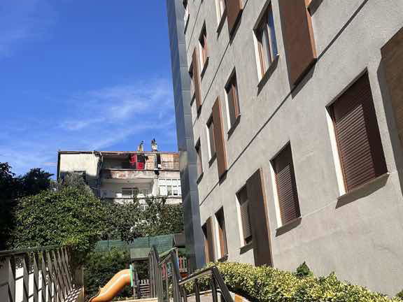 PENDİK METRO DURAĞI YÜRÜME FERMAN PARK SİTESİNDE MANZARALI SATILIK 3+1