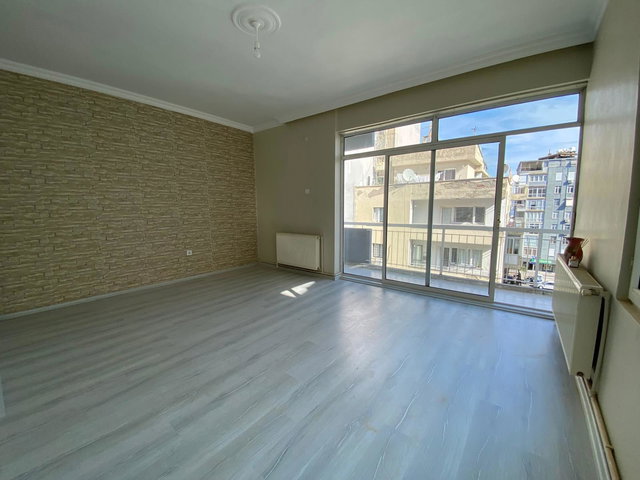 BASIN SITESINDE HATAY METRO DURAĞININ YANINDA 3+1 KIRALIK DAIRE