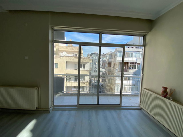 BASIN SITESINDE HATAY METRO DURAĞININ YANINDA 3+1 KIRALIK DAIRE