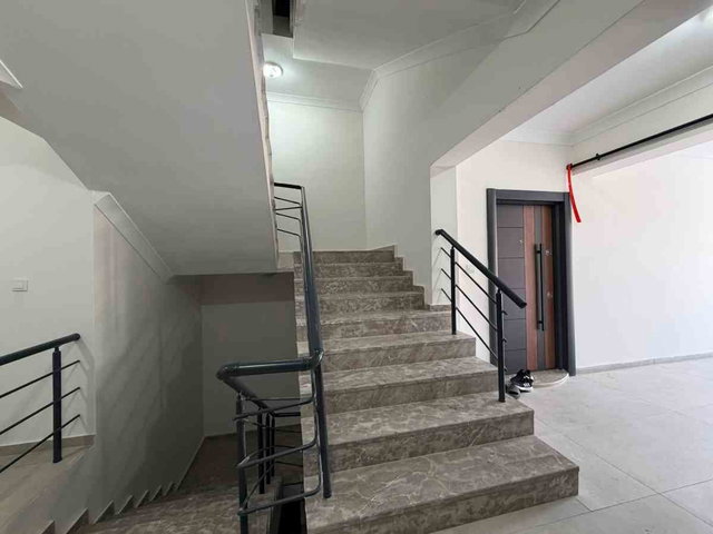 REMAX DEM'DEN KAVAKYOLU MAHALLESİNDE 2+1 KİRALIK DAİRE