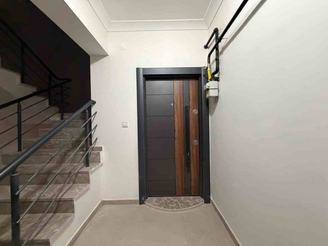 REMAX DEM'DEN KAVAKYOLU MAHALLESİNDE 2+1 KİRALIK DAİRE