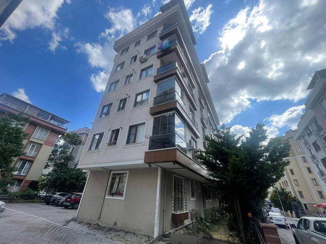 ALTAYÇEŞME MH.YENİ BİNADA YÜKSEK GİRİŞ KAPALI MUTFAKLI 2+1