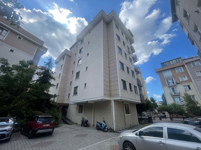 ALTAYÇEŞME MH.YENİ BİNADA YÜKSEK GİRİŞ KAPALI MUTFAKLI 2+1