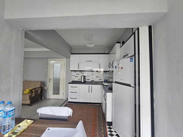 ALTINOLUK İSKELE MAH’DE EŞYALI 2+1 KİRALIK DAİRE