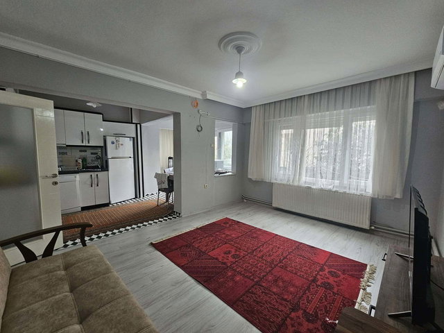 ALTINOLUK İSKELE MAH’DE EŞYALI 2+1 KİRALIK DAİRE