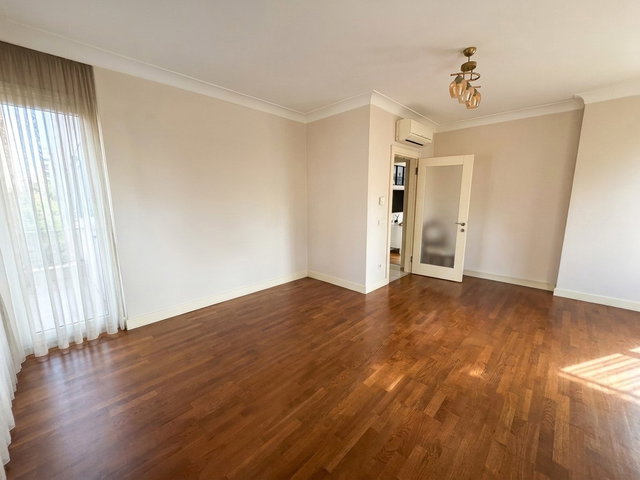 ERENKÖY ÖMERPAŞA'DA KÖŞE KONUM   120 M2 SATILIK 3+1 DAİRE