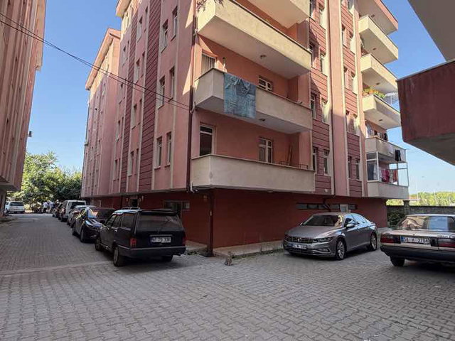 REMAX MAVİ’DEN MAVİ DURAK CİVARI KİRALIK EŞYALI 3+1 DAİRE
