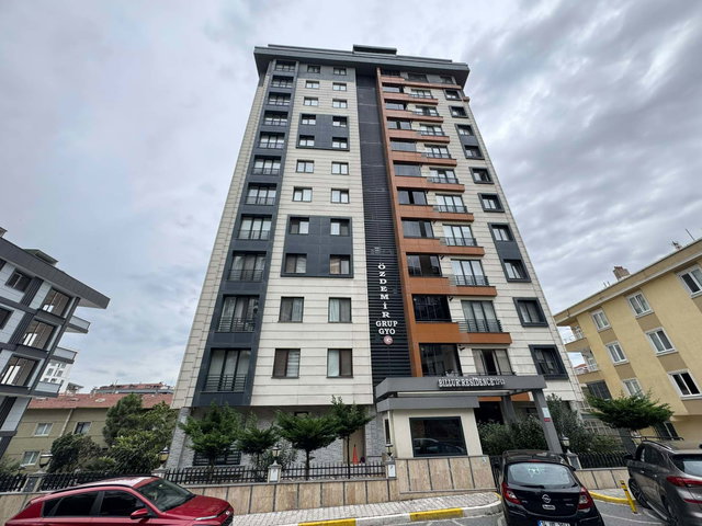 KÜÇÜKÇEKMECE CUMHURİYET MAH’DE 11. KAT | 3+1 | GÜNEY-DOĞU CEPHE | BALKONLU
