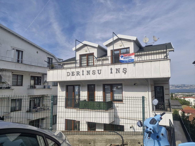 GÖLCÜK ŞEHİTLER MAH. 3+1 ÇATI DUBLEKS KİRALIK DAİRE