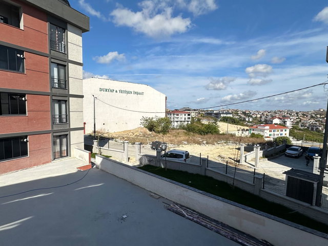 ARNAVUTKÖY TAŞOLUK MERCAN LIFE SITESINDE KIRALIK SIFIR 1+1 DAIRE