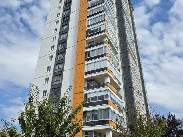 ALACAATLI VENT KULEDE EXTRA YAPILI SATILIK 5+1 235 M2 LÜKS DAİRE