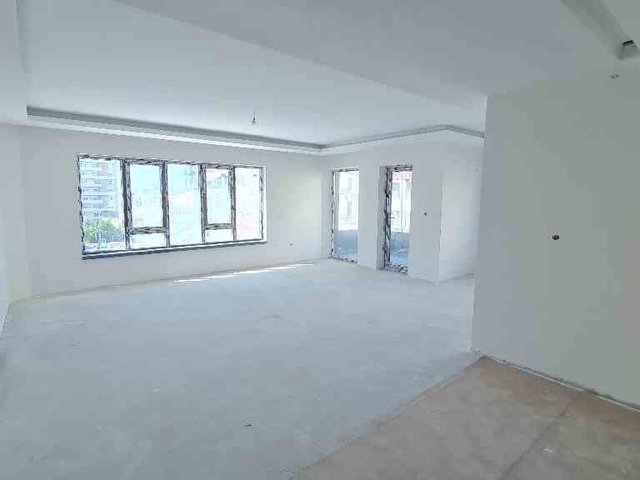 ÇANKAYA UĞUR MUMCU CADDE ÜZERİNDE SATILIK 4+1 SIFIR DAİRE