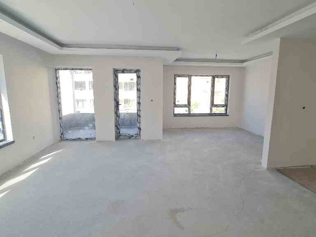 ÇANKAYA UĞUR MUMCU CADDE ÜZERİNDE SATILIK 4+1 SIFIR DAİRE