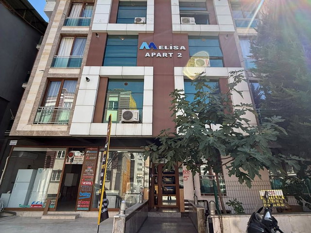 REMAX MODEL DEN DENIZLI LİSESİNE YAKIN 1+1 KİRALIK APART