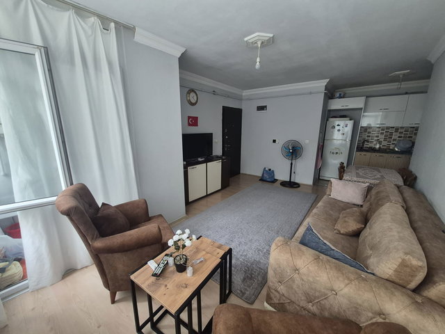 REMAX DREAM'DEN KURUÇEŞME MERKEZDE KİRALIK EŞYALI 1+1 DAİRE