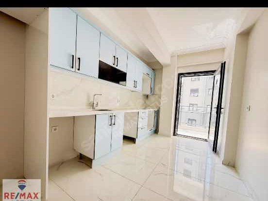 REMAX LOTUS KADER HIZLIDAN ESENTEPE MAH DE SATILIK 2+1 DAİRE