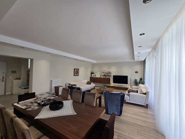 REMAX LAN DEN ZEYTUNİ TERAS'TA SATILIK ÖZEL HAVUZLU LÜKS VİLLA