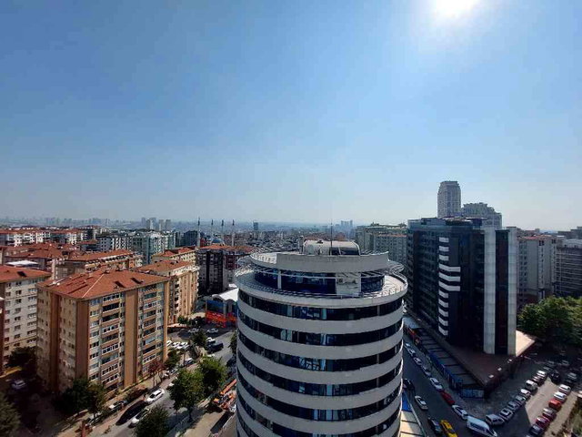 E5 METROBÜS YANI İSKANLI FERAH RESIDENCE DE 1+1 BÜRO OFİS KONUT OLARAK KULLANILABİLİR