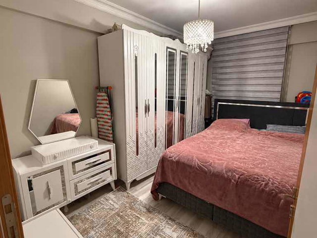 ESENYURT ŞEHİTLER MAH. YÜKSEK GİRİŞ 2+1 YENİ BİNA SATILIK