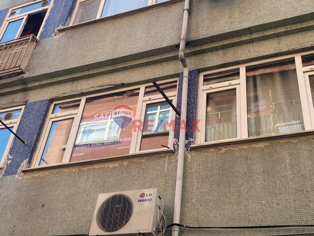 REMAX BEYAZ ŞİŞLİ’DE  FIRSAT SATILIK EŞYALI DAİRE