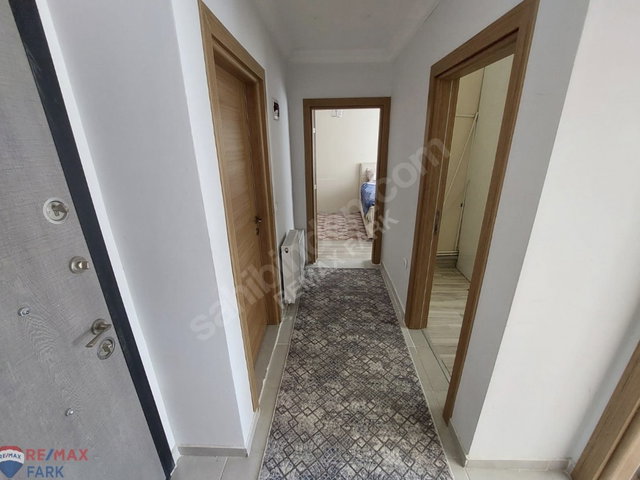 ÇAYIROVA ÖZGÜRLÜK MAHALLESİNDE KİRALIK 1+1 DAİRE