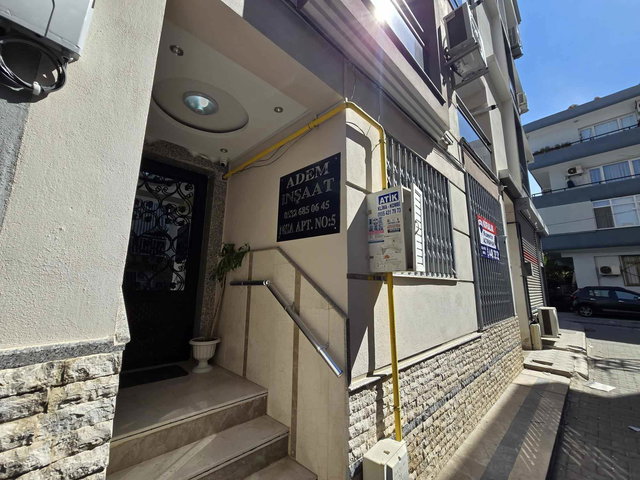 BUCA KOZAGAÇ MAH 2+1 75 M2 YÜKSEK GIRIŞ KIRALIK DAIRE