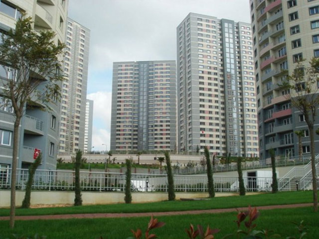 ATAŞEHİR AĞAOĞLU MY WORLD HIGHPARK SİTESİNDE 2+1 KİRALIK  DAIRE