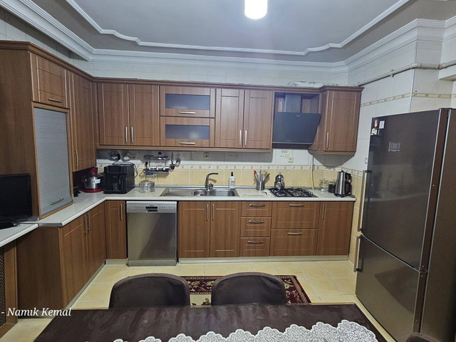 REMAX İLKE'DEN KAYAKYOLU'NDA 4+1 SATILIK DAİRE