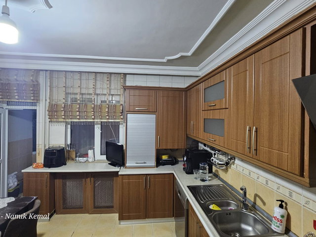 REMAX İLKE'DEN KAYAKYOLU'NDA 4+1 SATILIK DAİRE