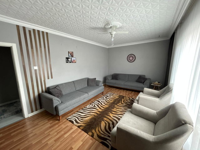 ETİMESGUT SÜVARİ MAH. GÜNEY-BATI CEPHELİ 3+1 EN ÜST KAT, BALKONLU 110 M² DAİRE
