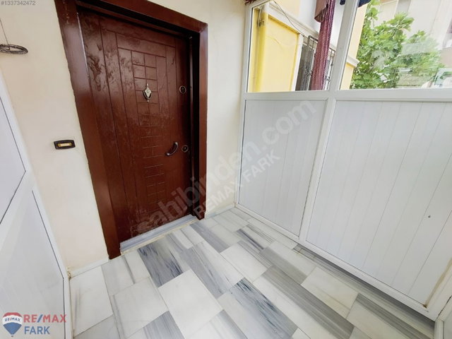 ÇAYIROVA ÖZGÜRLÜK MAHALLESİNDE KİRALIK 2+1 DAİRE