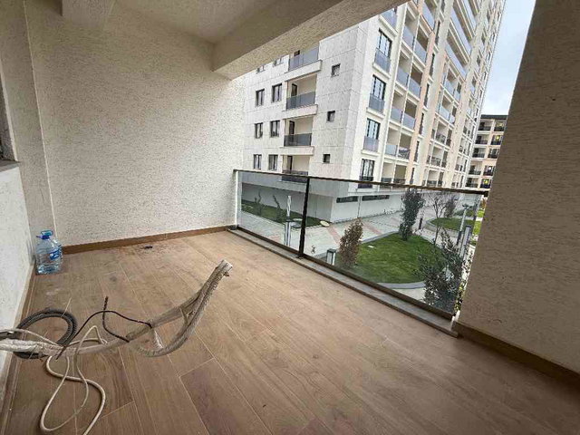TUZLA FGM GLORYA'DA SATILIK 2+1 DAIRE