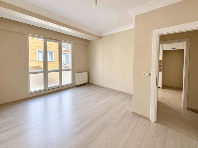 METRORBÜSE YAKIN MEHTERÇEŞME UFUK CAD KIRALIK 2+1 ARAKAT DAIRE