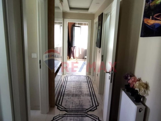 RE/MAX PRO GÖKHAN'DAN SANCAKTEPE DURU SİTESİNDE FIRSAT 2+1 DAİRE