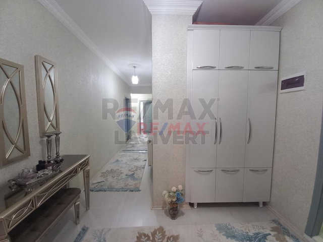 RE/MAX LACİVERT'TEN KAYAKYOLUNDA SATILIK 4+1 DAİRE
