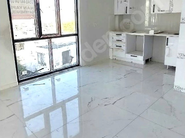 REMAX GÜVENCESİYLE ORTACA’DA KİRALIK DAİRE