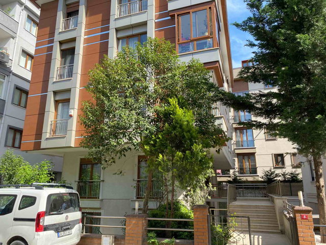 KÜÇÜKYALI 2.KAT ÖN CEPHE BALKONLU 2+1 KIRALIK