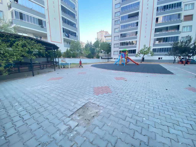 REMAX YENİ'DEN HARİKA KONUMDA // EKSİKSİZ 5+1 DAİRE //