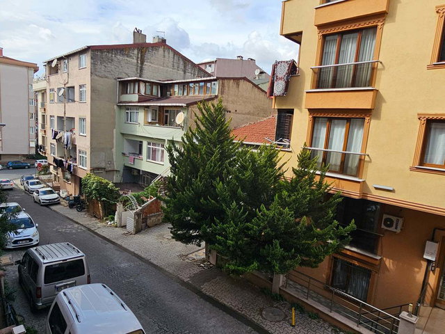 ATAŞEHIR ESATPAŞA EMAAR AVM YAKINI KOMBILI KREDIYE UYGUN 2+1