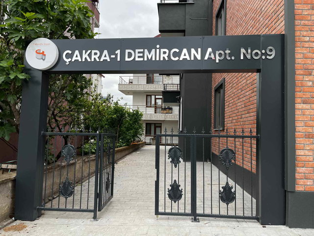 REMAXÇAKRA ÖMER ONAYCI'DAN YAZLIK'TA 2+1 KIRALIK SIFIR DAIRE
