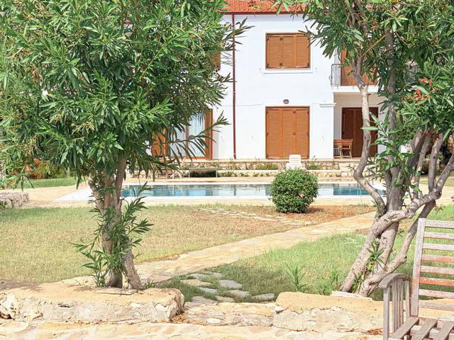 KAŞ YARIMADASI’NDA EŞSİZ DENİZ MANZARALI, YATIRIM DEĞERİ YÜKSEK İKİZ VİLLA