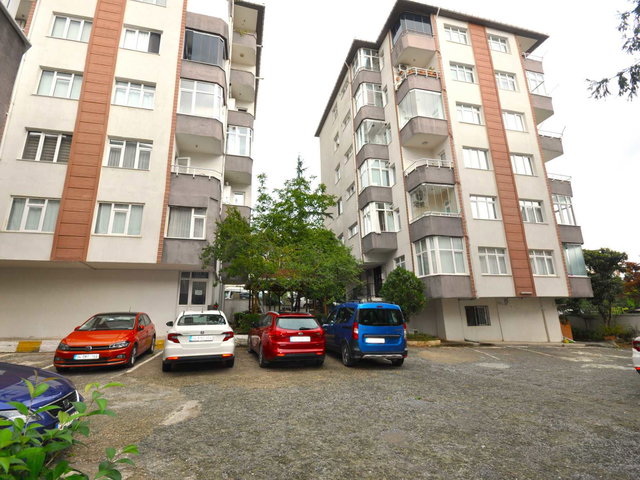 ÜMRANİYE ATAKENT ESER 89 SİTESİ METROYA YAKIN FULL EŞYALI 2+1