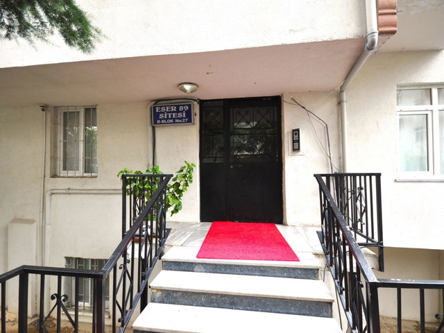 ÜMRANİYE ATAKENT ESER 89 SİTESİ METROYA YAKIN FULL EŞYALI 2+1
