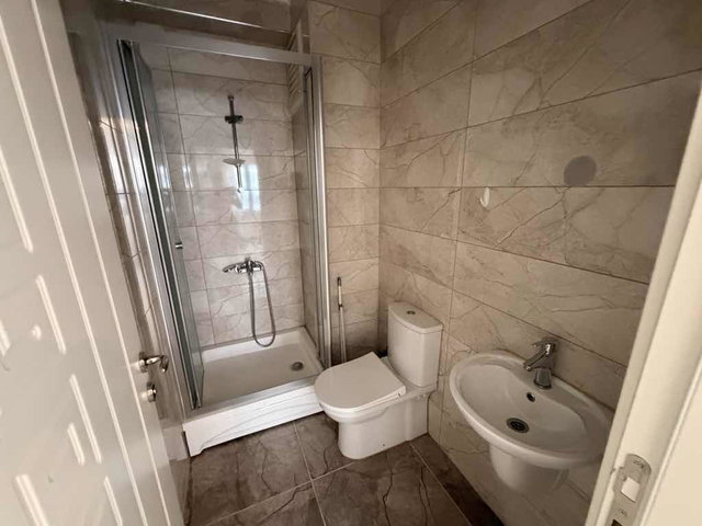 TUZLA AYDINLI’DA KİRALIK 2+1 DAİRE