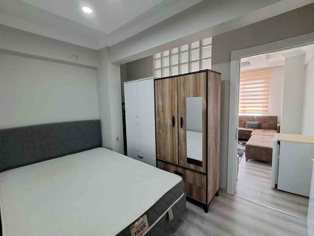 REMAX SMYRNA'DAN BUCA ŞIRINYER MERKEZ'DE SATILIK EŞYALI 1+1 DAIRE