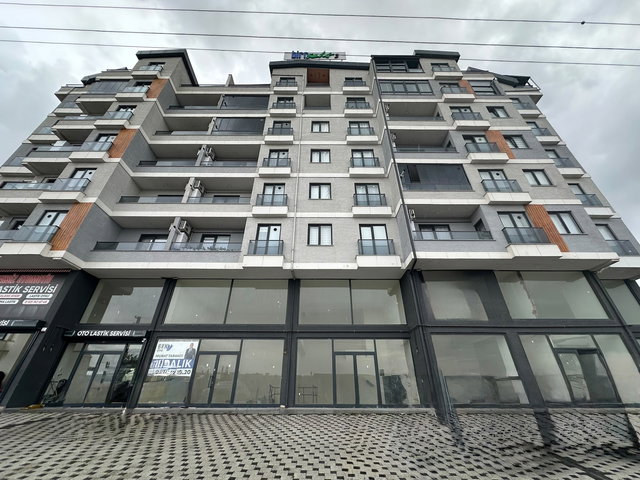 KOCAELİ ÇAYIROVA AKSE MAHALLESİ’NDE
BİRR ŞEHİR 3. ETAP SİTESİNDE SATILIK 2+1 DAİRE