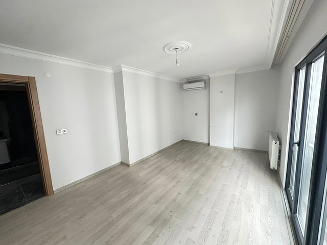 KOCAELİ ÇAYIROVA AKSE MAHALLESİ’NDE
BİRR ŞEHİR 2. ETAP SİTESİNDE SATILIK 2+1 DAİRE