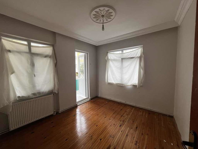 RE/MAX MODERN SEHA SÖYLER'DEN MÜTHİŞ KONUMDA 3+1 KİRALIK DAİRE