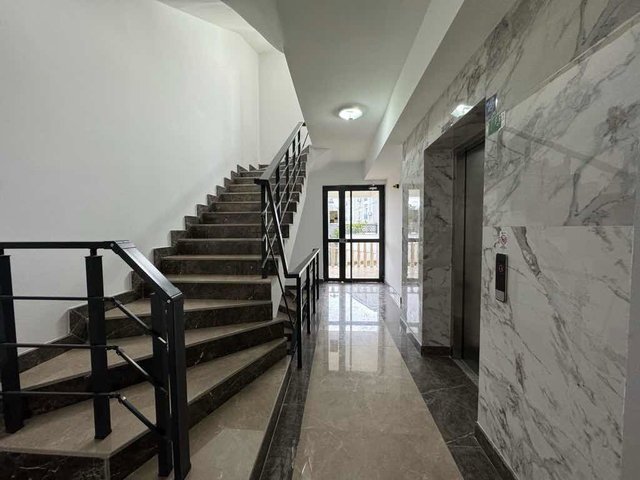 KEPEZ AYANOĞLU HAVUZLU GÜVENLİK TRAMVAYA YAKIN 3+1 SATILIK DAİRE