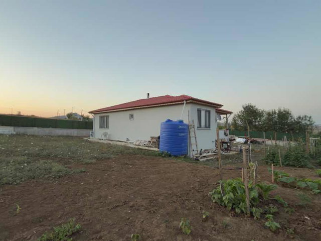 KÖRFEZ KUTLUCA'DA 1897 M2 ARSA+İSKANLI MÜSTAKIL EV
